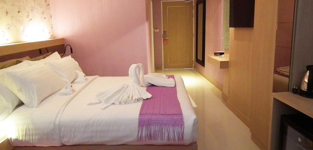 Kavin Buri Green Hotel Udon Thani Ngoại thất bức ảnh