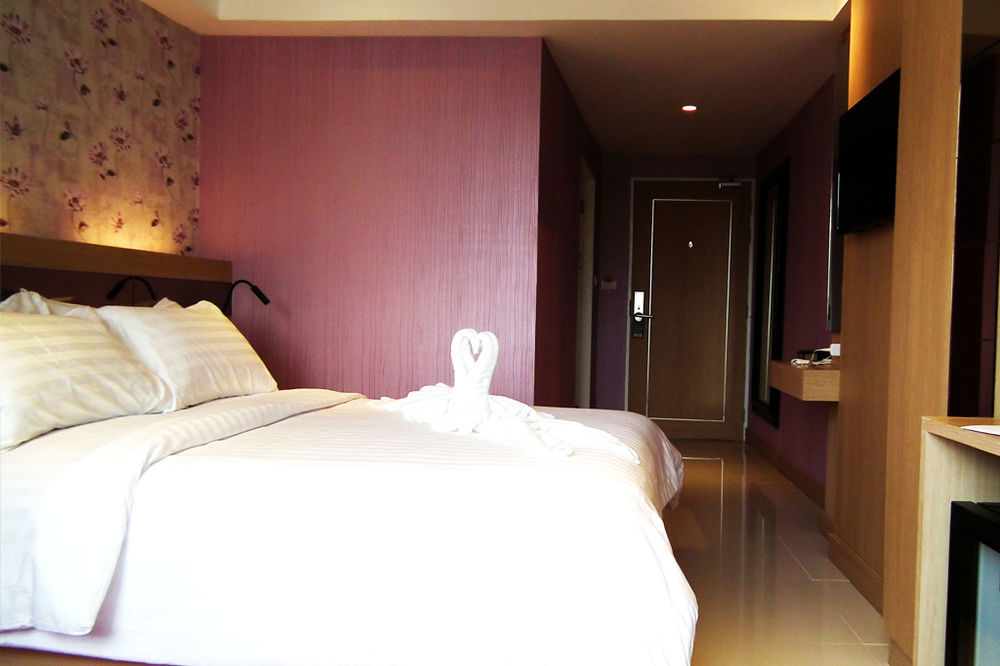 Kavin Buri Green Hotel Udon Thani Ngoại thất bức ảnh