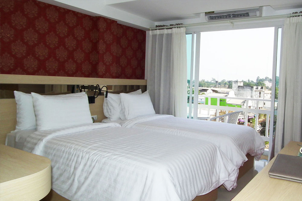 Kavin Buri Green Hotel Udon Thani Ngoại thất bức ảnh
