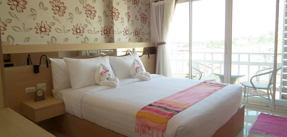 Kavin Buri Green Hotel Udon Thani Ngoại thất bức ảnh
