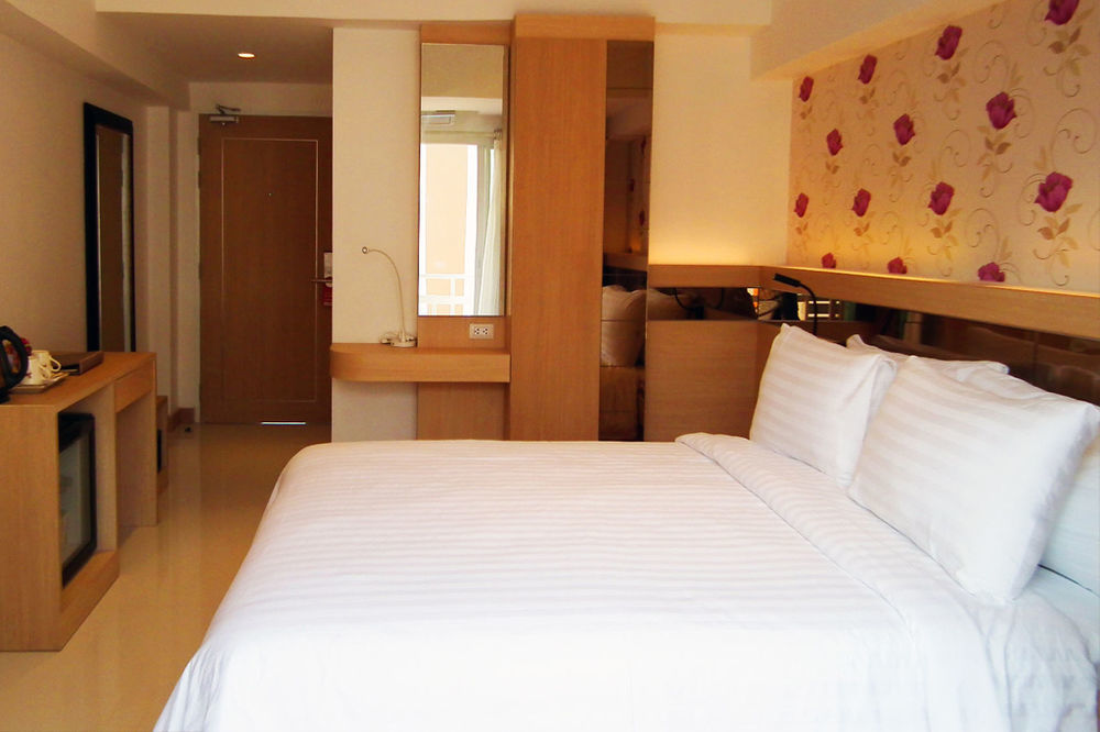 Kavin Buri Green Hotel Udon Thani Ngoại thất bức ảnh