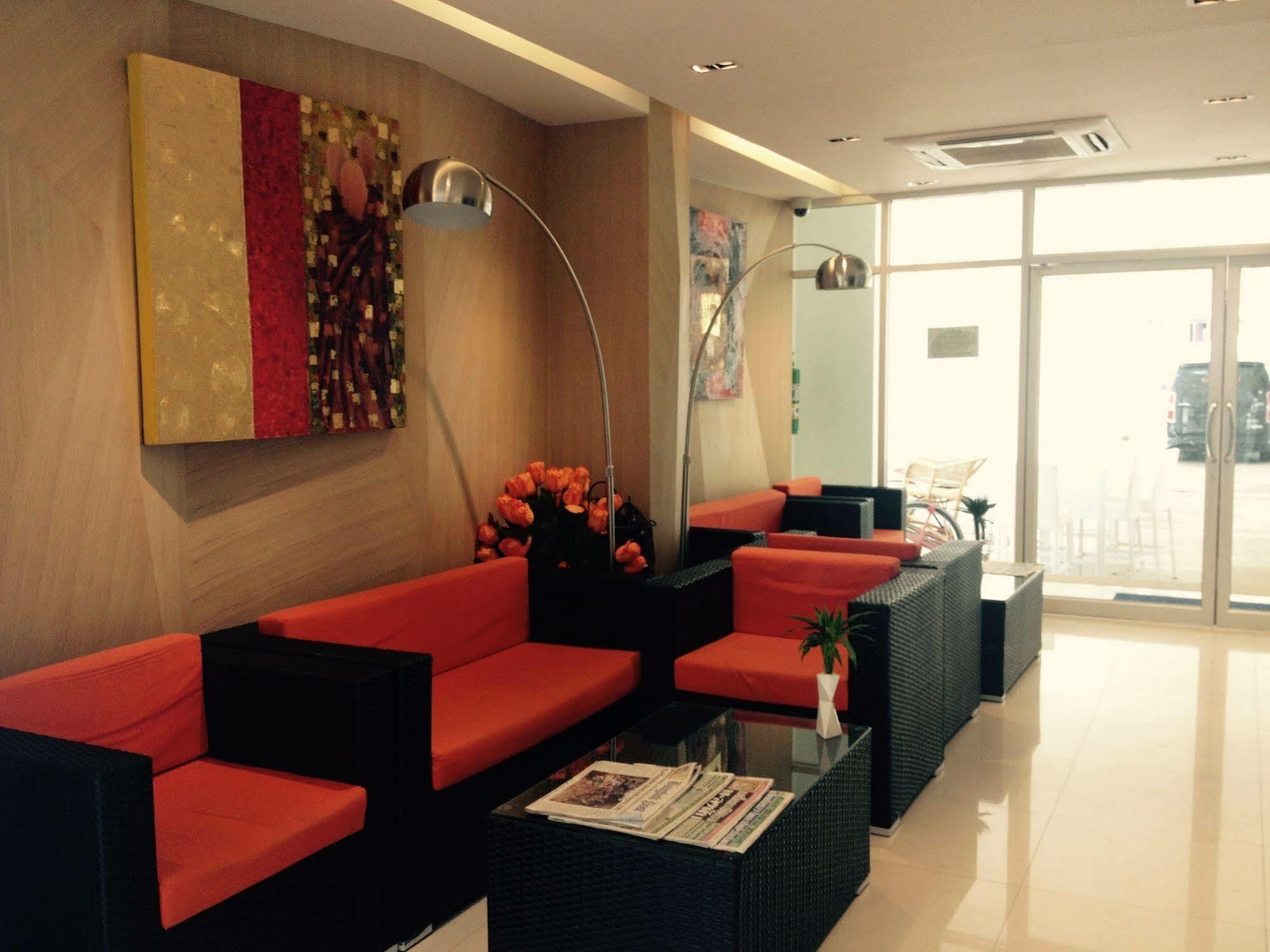 Kavin Buri Green Hotel Udon Thani Ngoại thất bức ảnh